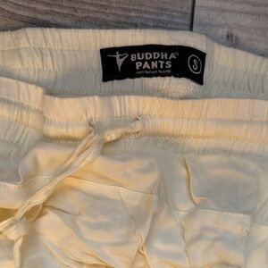 Buddha Pants Cream Drawstring Lounge Pants - S